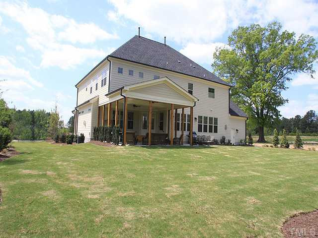 828 Boone Ridge Lane Cary, NC 27519 - Photo 25 of 25 Exterior Back