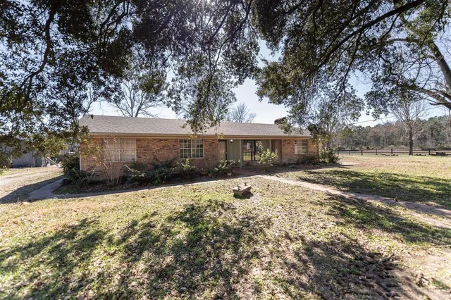 $350,000 | 1541 La-113, Oakdale, LA 71463