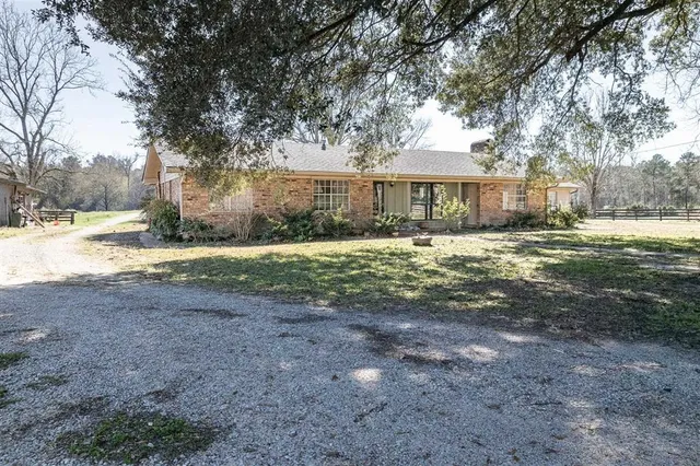 $350,000 | 1541 La-113, Oakdale, LA 71463