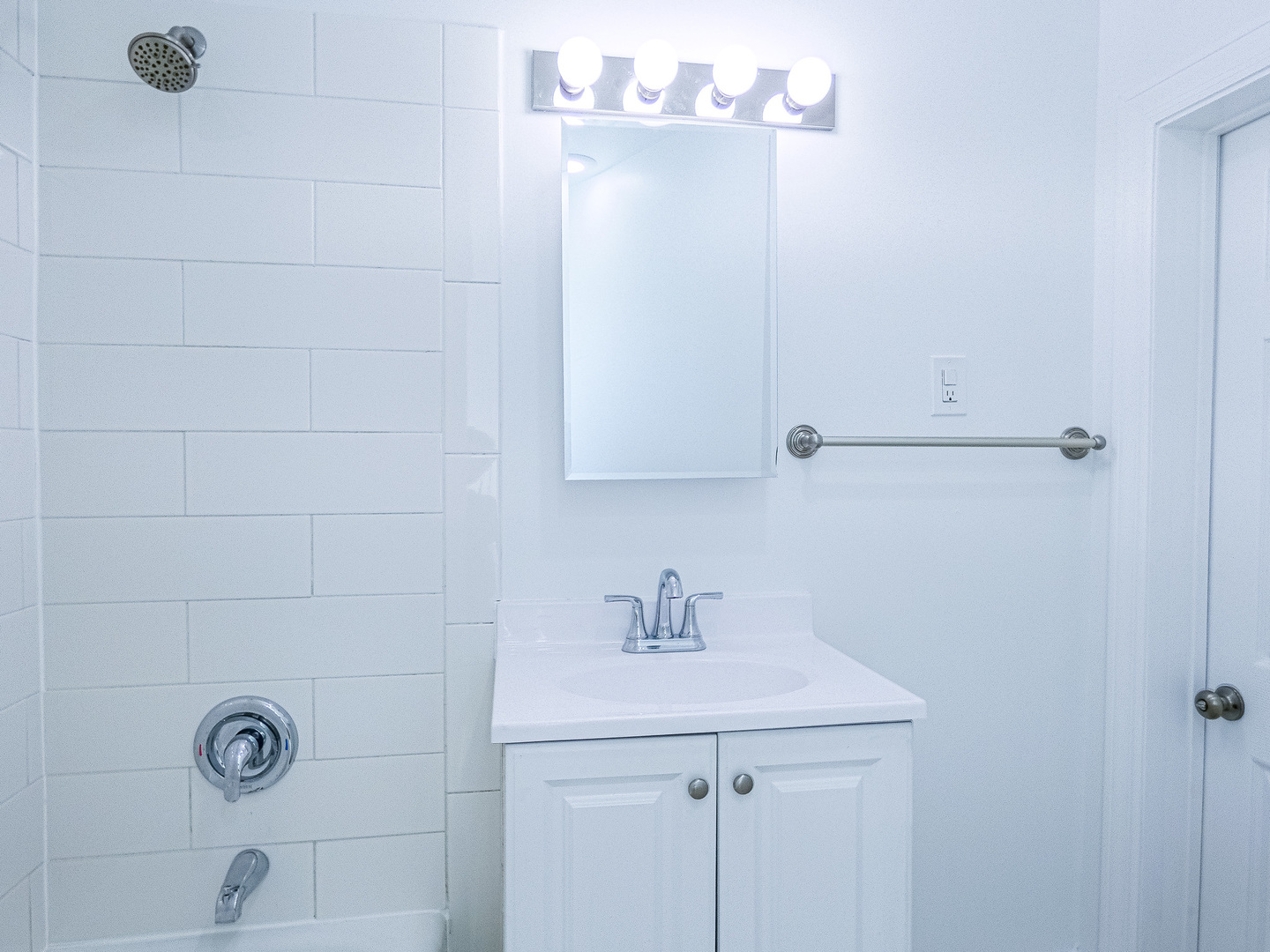 2044 West 19th Street, Unit 3R Chicago, IL 60608 - Photo 11 of 11 a bathroom with a sink and vanity