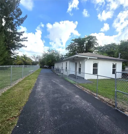 $2,900 | 10357 Southwest 178th Street, Unit 10357, Miami, FL 33157