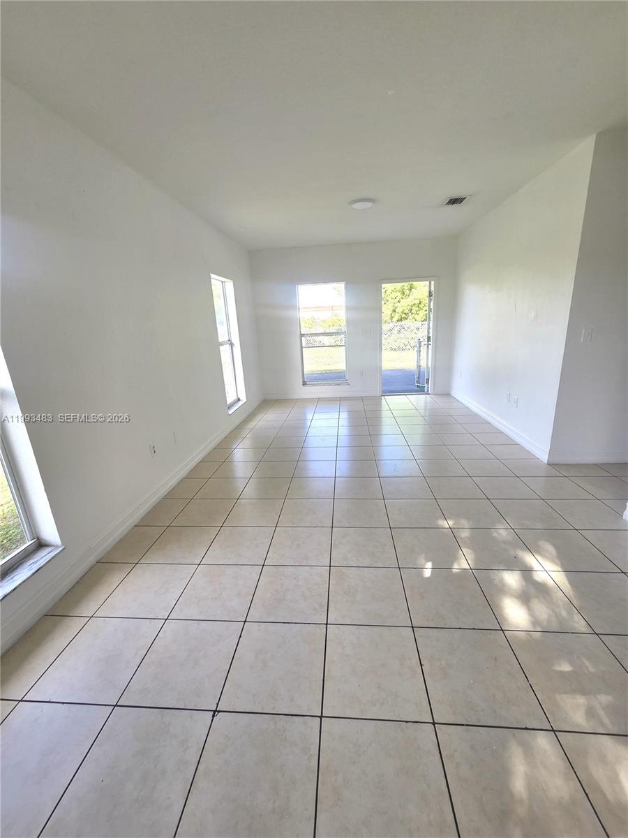 10357 Southwest 178th Street, Unit 10357 Miami, FL 33157 - Photo 4 of 11