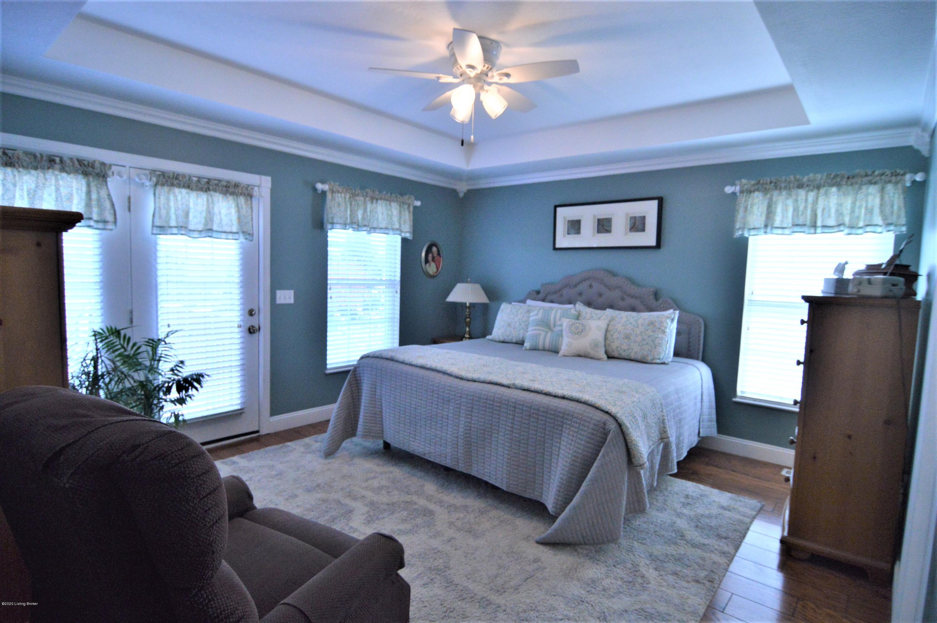 802 Roundtop Road Elizabethtown, KY 42701 - Photo 8 of 48 DSC_0056