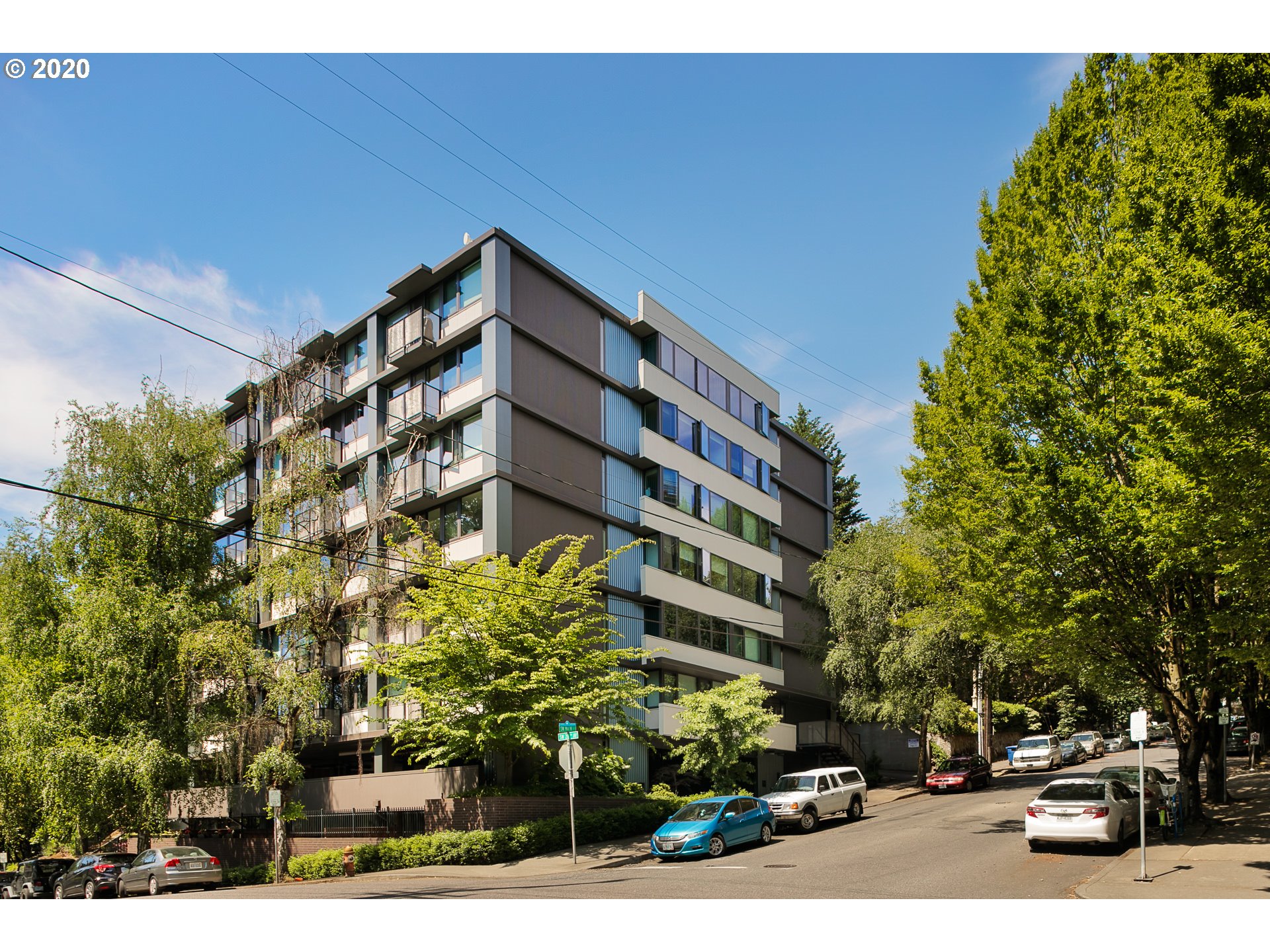 2020 Southwest Main Street, Unit 607 Portland, OR 97205 - Photo 1 of 23 Gallery Image 1