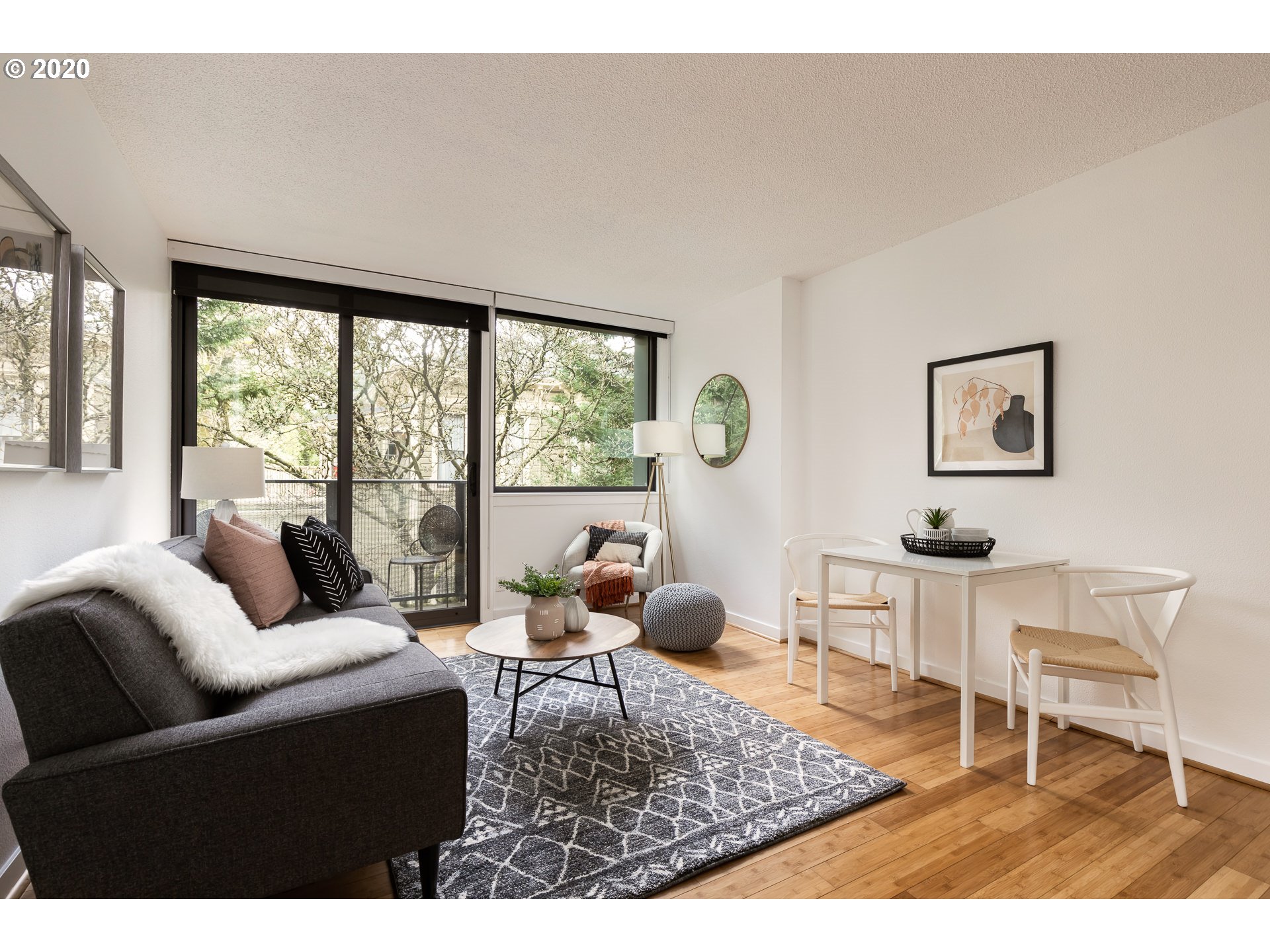 2020 Southwest Main Street, Unit 607 Portland, OR 97205 - Photo 6 of 23 Gallery Image 6