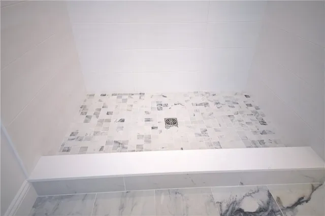 $769,900 | 81 Sunset Lk Circle, Coventry, RI 02816