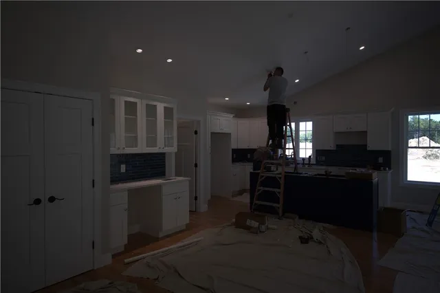 $769,900 | 81 Sunset Lk Circle, Coventry, RI 02816