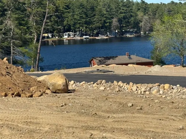 $769,900 | 81 Sunset Lk Circle, Coventry, RI 02816