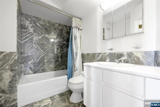 $1,495,000 | 1512 Palisade Avenue, Unit 7H, Fort Lee, NJ 07024