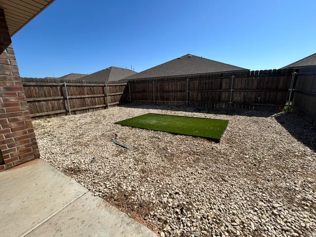 $1,125 | 2110 North Avenue J, Unit B, Lubbock, TX 79403