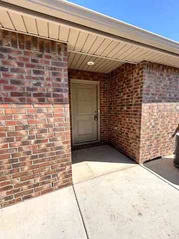 $1,125 | 2110 North Avenue J, Unit B, Lubbock, TX 79403
