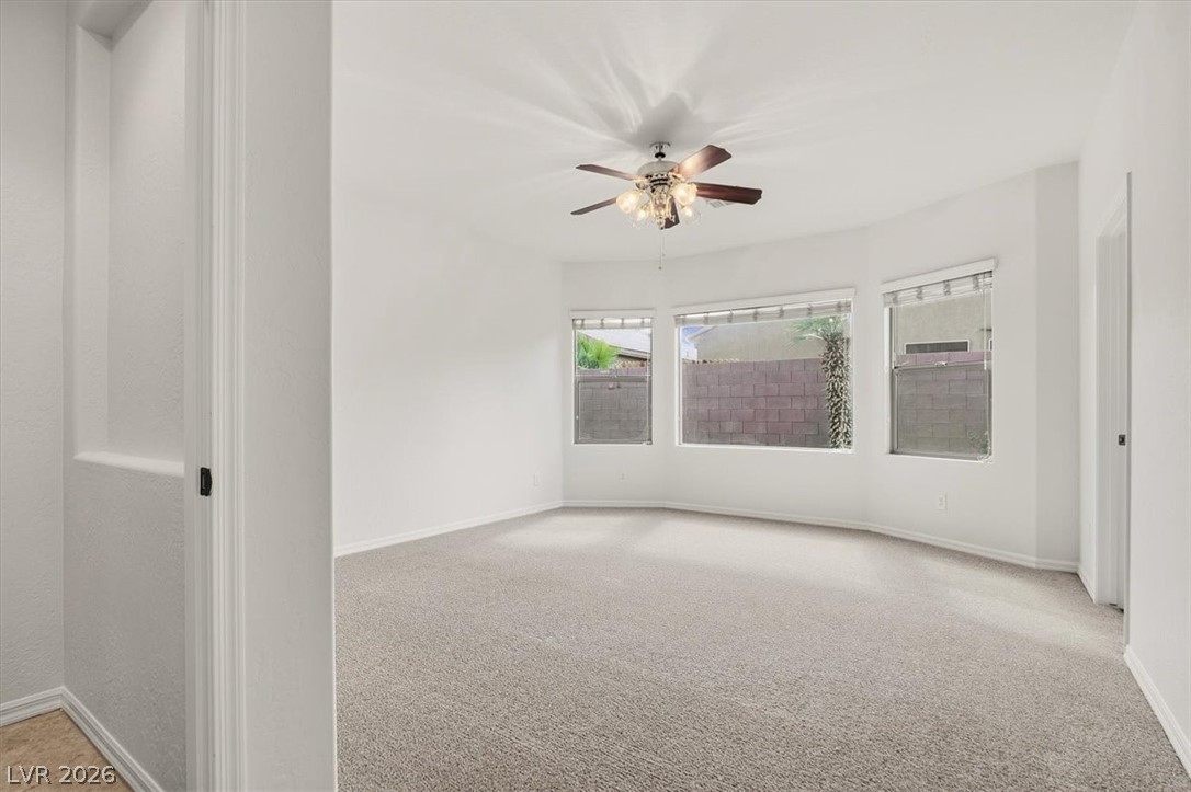 3937 Beisner Street Las Vegas, NV 89122 - Photo 11 of 32