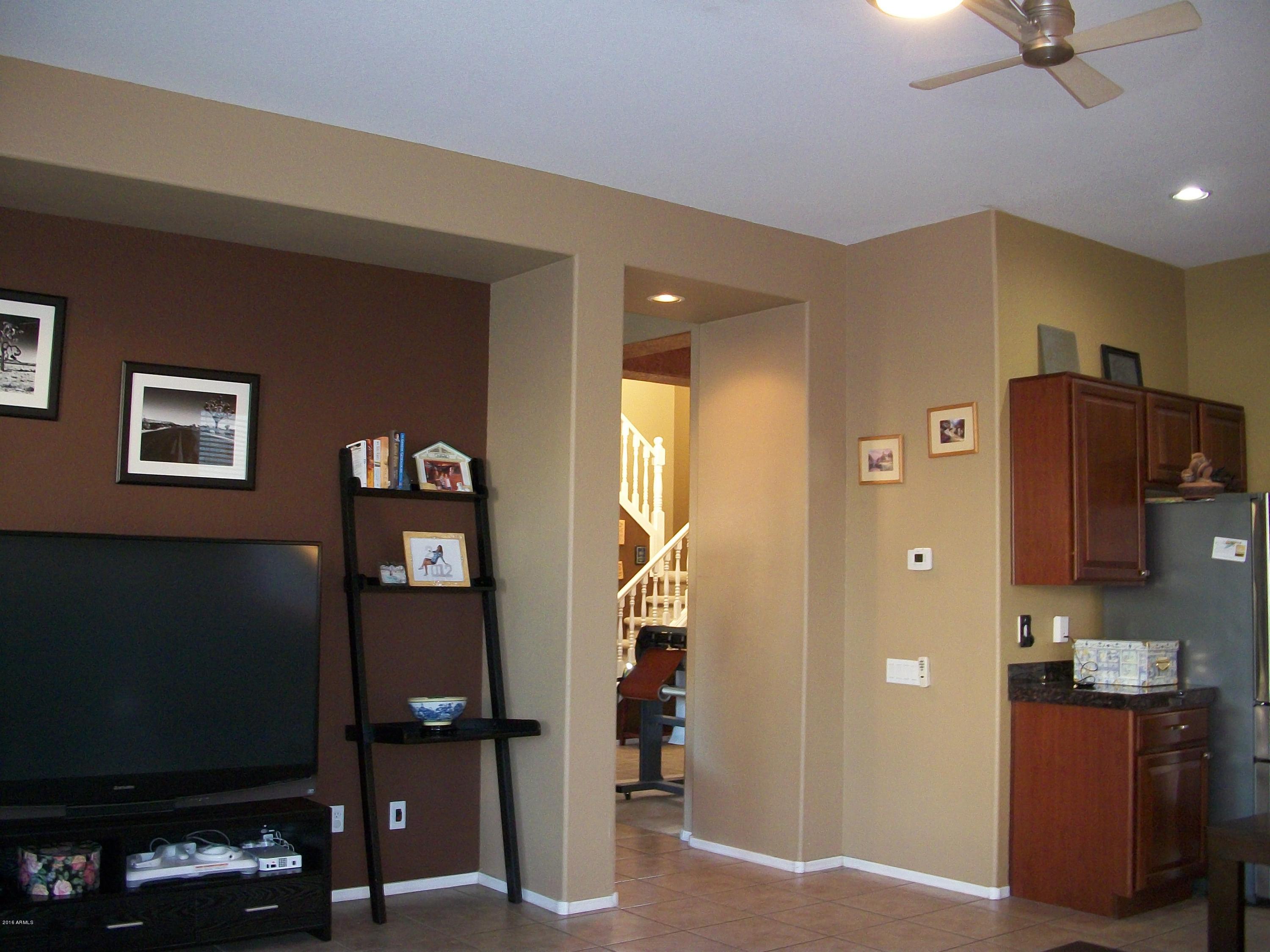 2111 North Rascon Loop Phoenix, AZ 85037 - Photo 19 of 39 100_4288