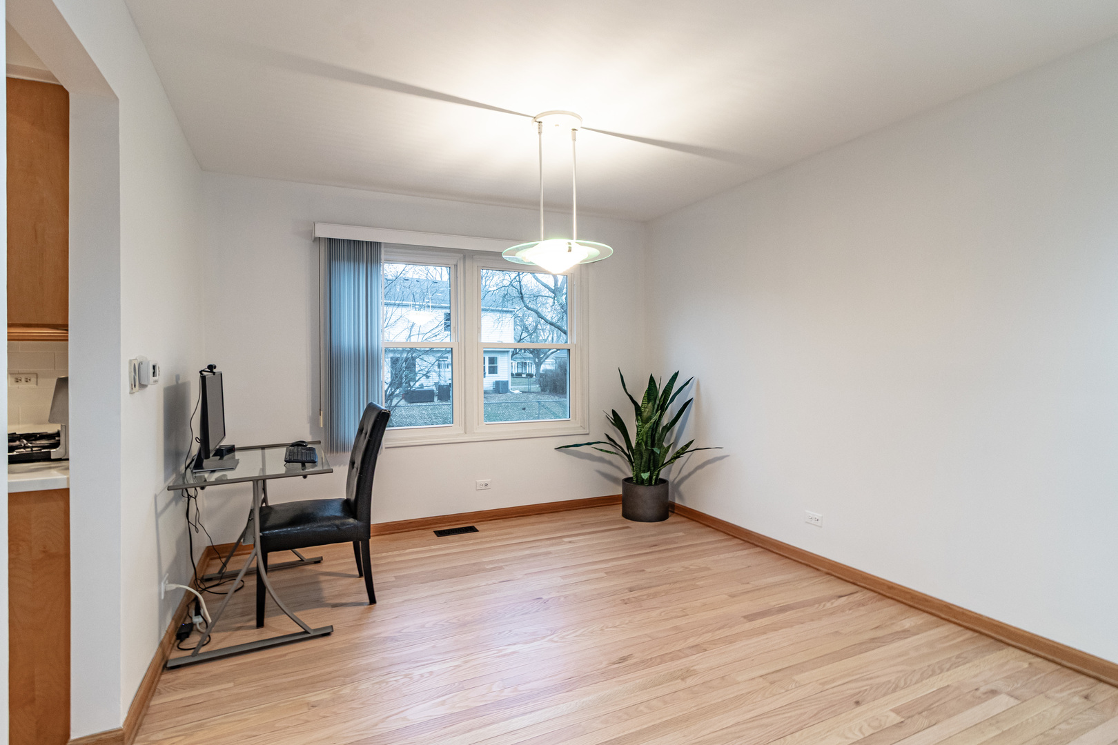 1265 Devonshire Road Buffalo Grove, IL 60089 - Photo 11 of 48