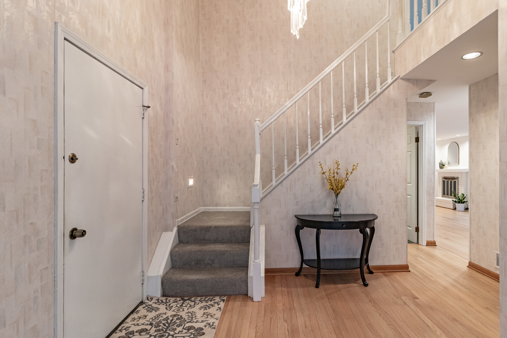 1265 Devonshire Road Buffalo Grove, IL 60089 - Photo 5 of 48