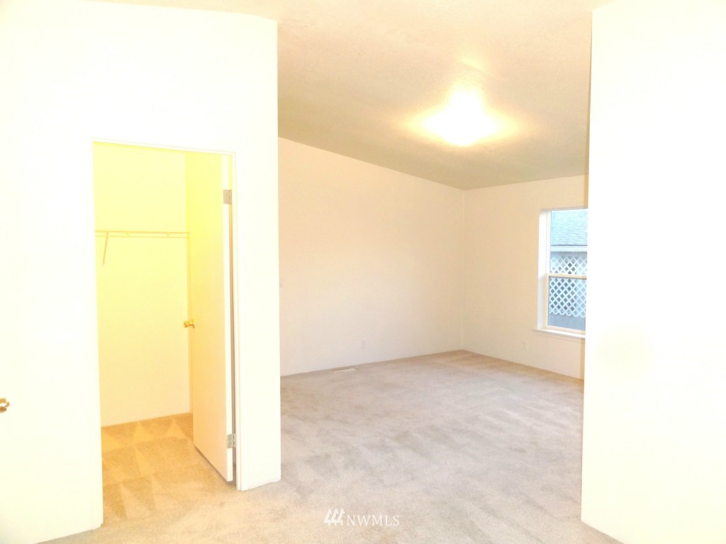 1101 South Scheuber Road, Unit 11 Centralia, WA 98531 - Photo 12 of 24 Gallery Image 12