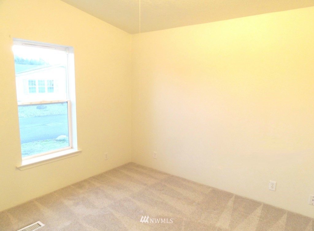 1101 South Scheuber Road, Unit 11 Centralia, WA 98531 - Photo 16 of 24 Gallery Image 16