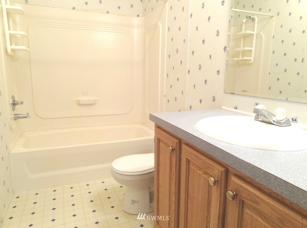1101 South Scheuber Road, Unit 11 Centralia, WA 98531 - Photo 17 of 24 Gallery Image 17