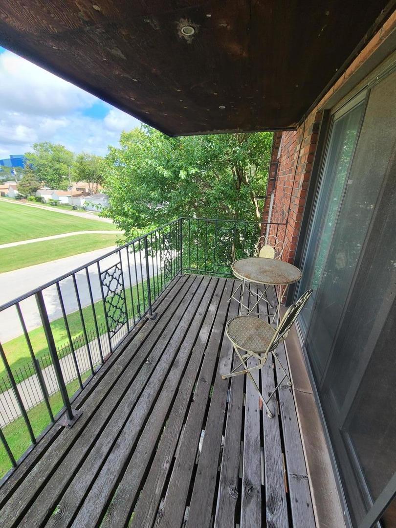 13707 South Stewart Avenue, Unit 3E Riverdale, IL 60827 - Photo 6 of 8