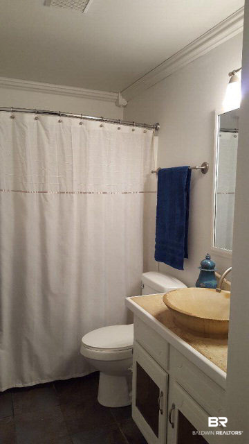 22620 Rockwell Road Silverhill, AL 36576 - Photo 26 of 27 New paint in hall bathroom