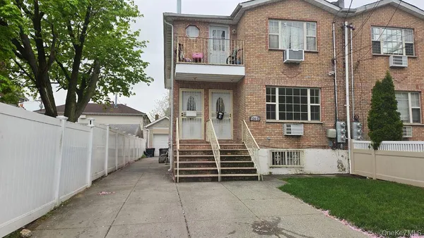 $1,250,000 | 22612 146th Avenue | Brookville