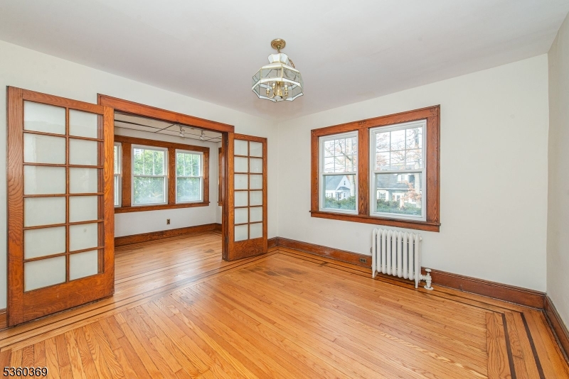 151 Jackson Avenue Rutherford, NJ 07070 - Photo 13 of 22