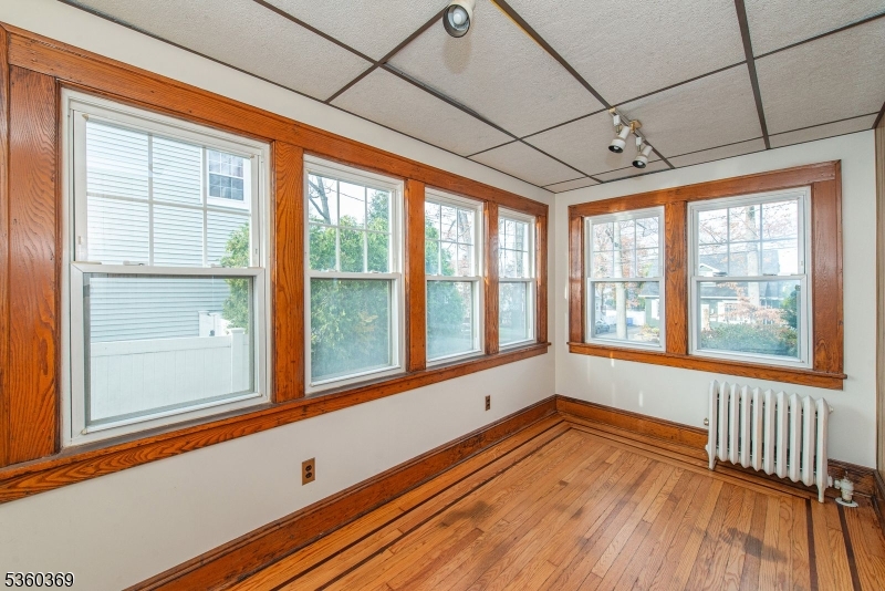 151 Jackson Avenue Rutherford, NJ 07070 - Photo 14 of 22