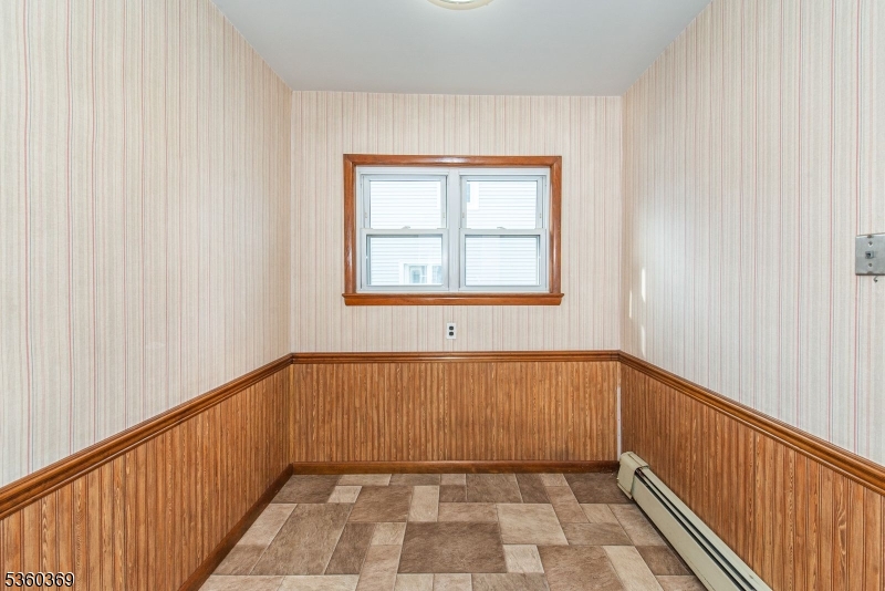 151 Jackson Avenue Rutherford, NJ 07070 - Photo 15 of 22