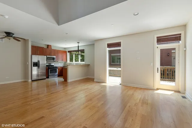 $459,000 | 21 Northfield Terrace, Unit 21, Wheeling, IL 60090