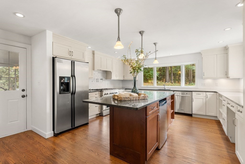 29 Forest Hill Road Wayland, MA 01778 - Photo 12 of 33 Gallery Image 12