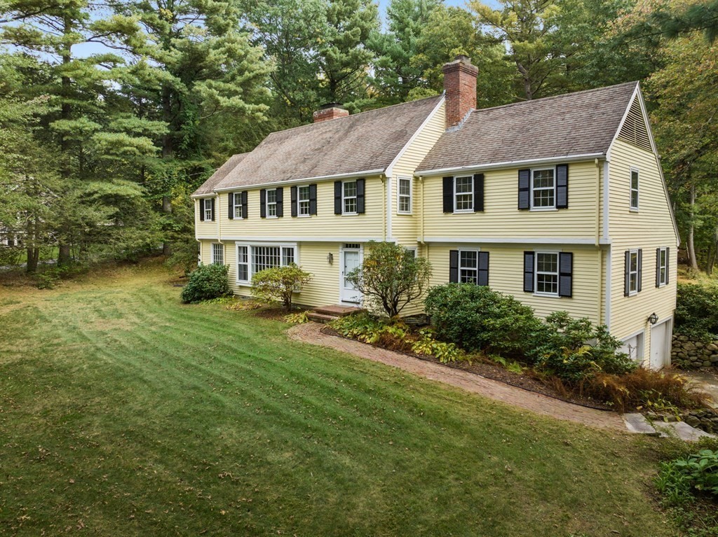 29 Forest Hill Road Wayland, MA 01778 - Photo 2 of 33 Gallery Image 2