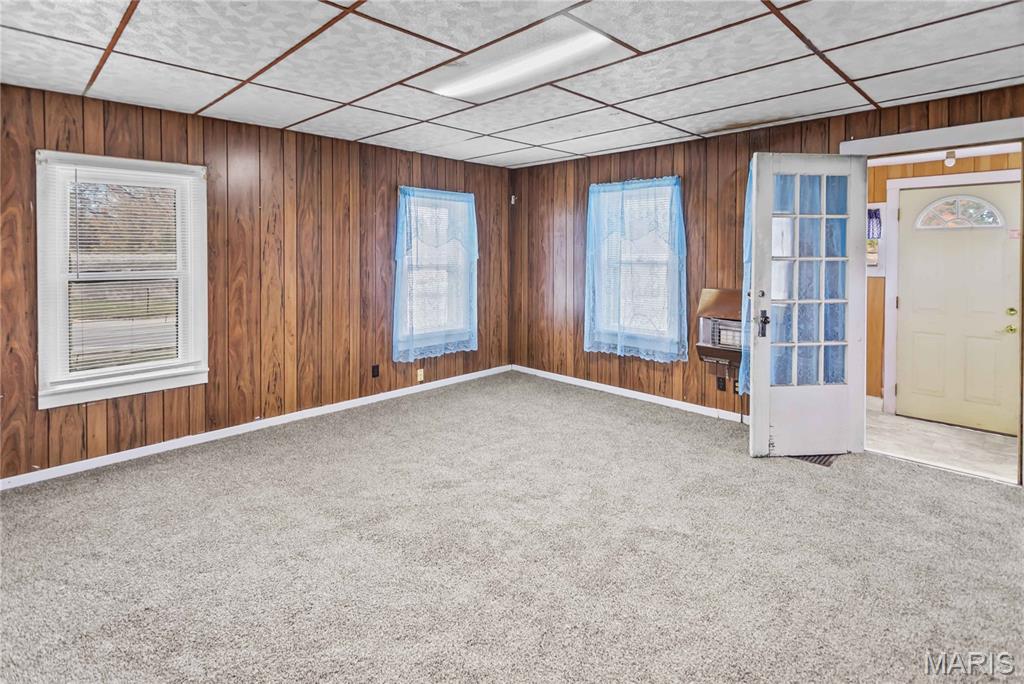 338 West Rowe Street Roodhouse, IL 62082 - Photo 15 of 37