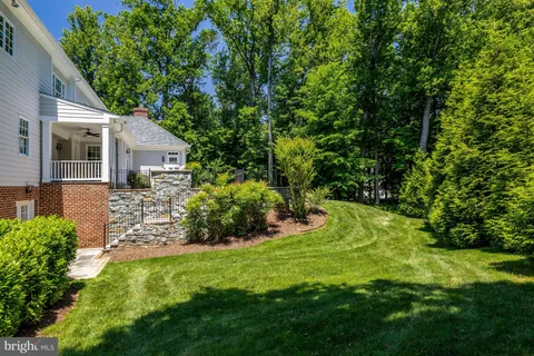 $3,250,000 | 7808 Grovemont Drive, McLean, VA 22102