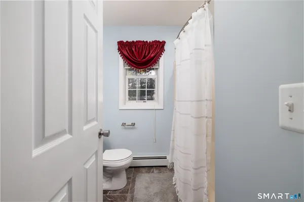 $449,900 | 76 Kenmore Avenue, Waterbury, CT 06708