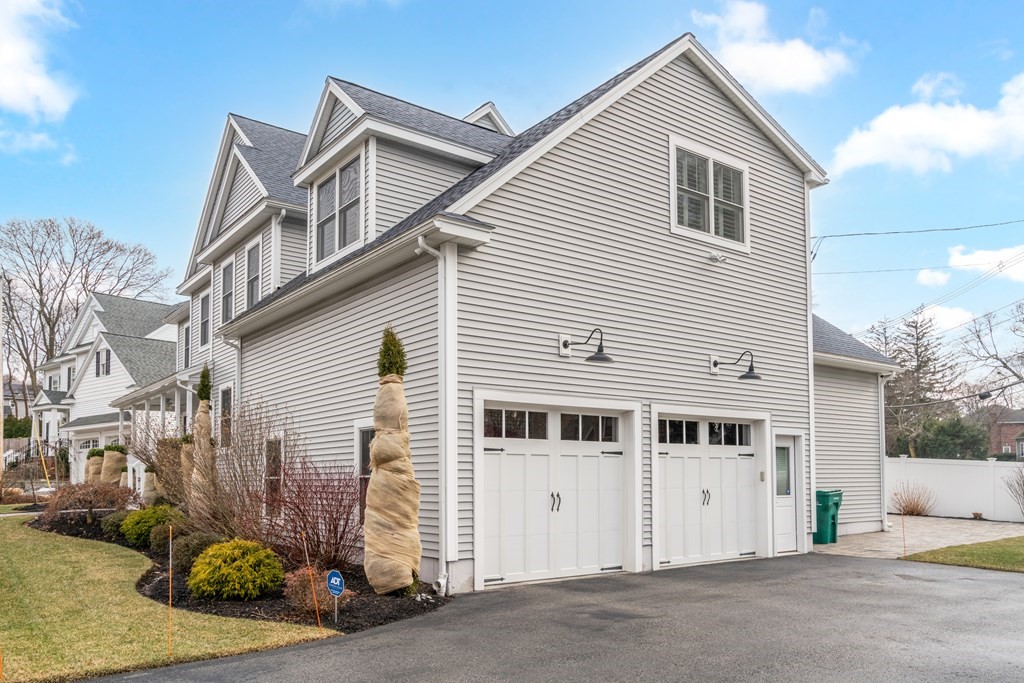 5 Badger Road Medford, MA 02155 - Photo 3 of 18 Gallery Image 3