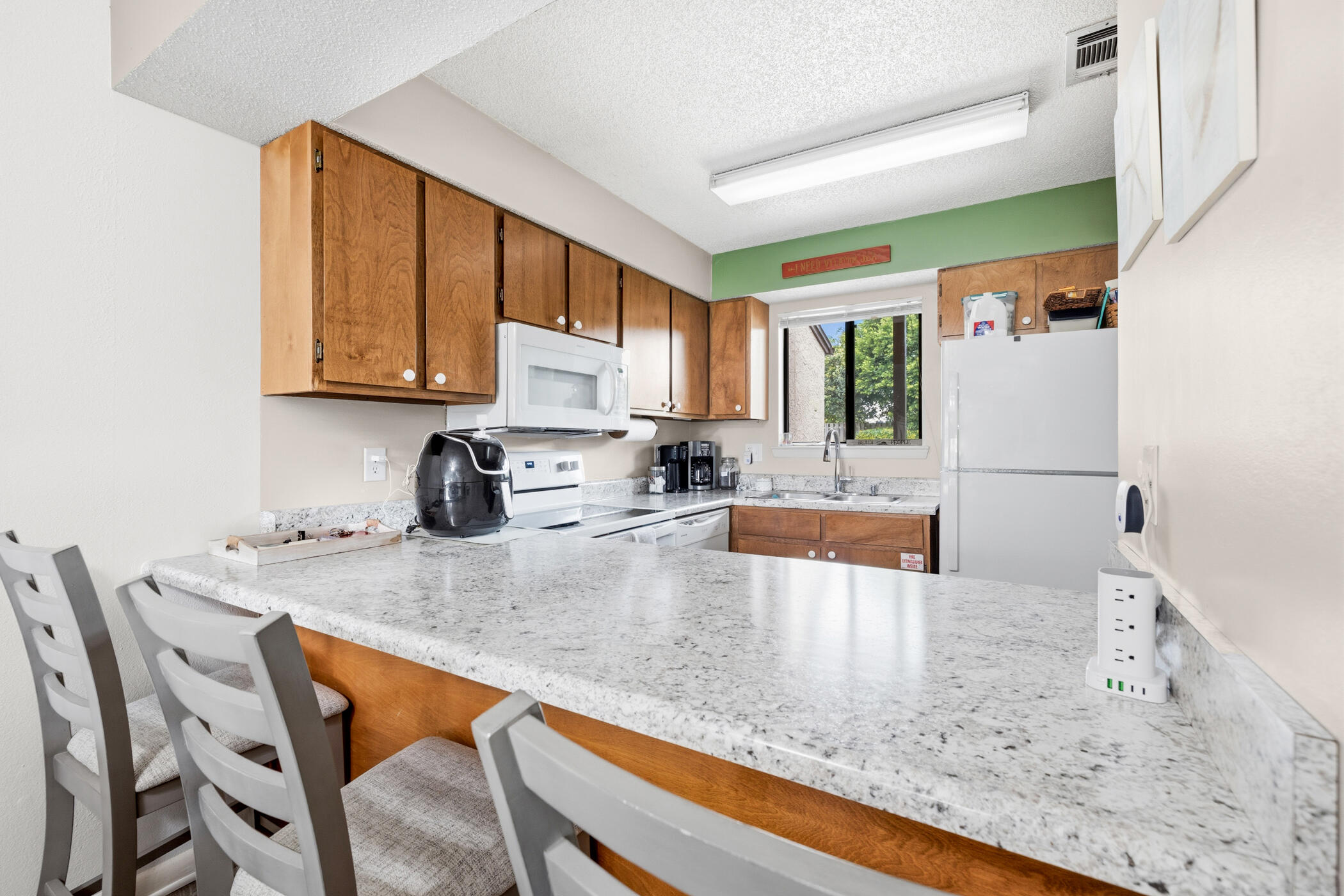 17620 Front Beach Road, Unit 2AA Panama City Beach, FL 32413 - Photo 11 of 27 Kitchen