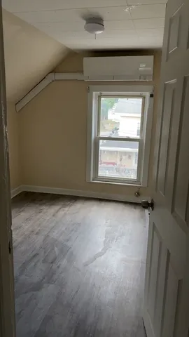 $1,700 | 78 Fox Street, Unit 1, Fitchburg, MA 01420