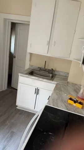 $1,700 | 78 Fox Street, Unit 1, Fitchburg, MA 01420