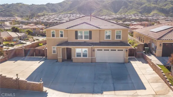 $995,000 | 21047 Iron Rail Drive, Riverside, CA 92507