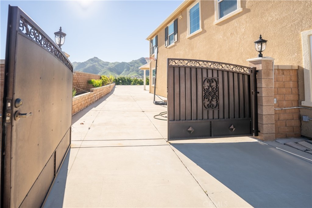 21047 Iron Rail Drive Riverside, CA 92507 - Photo 43 of 62