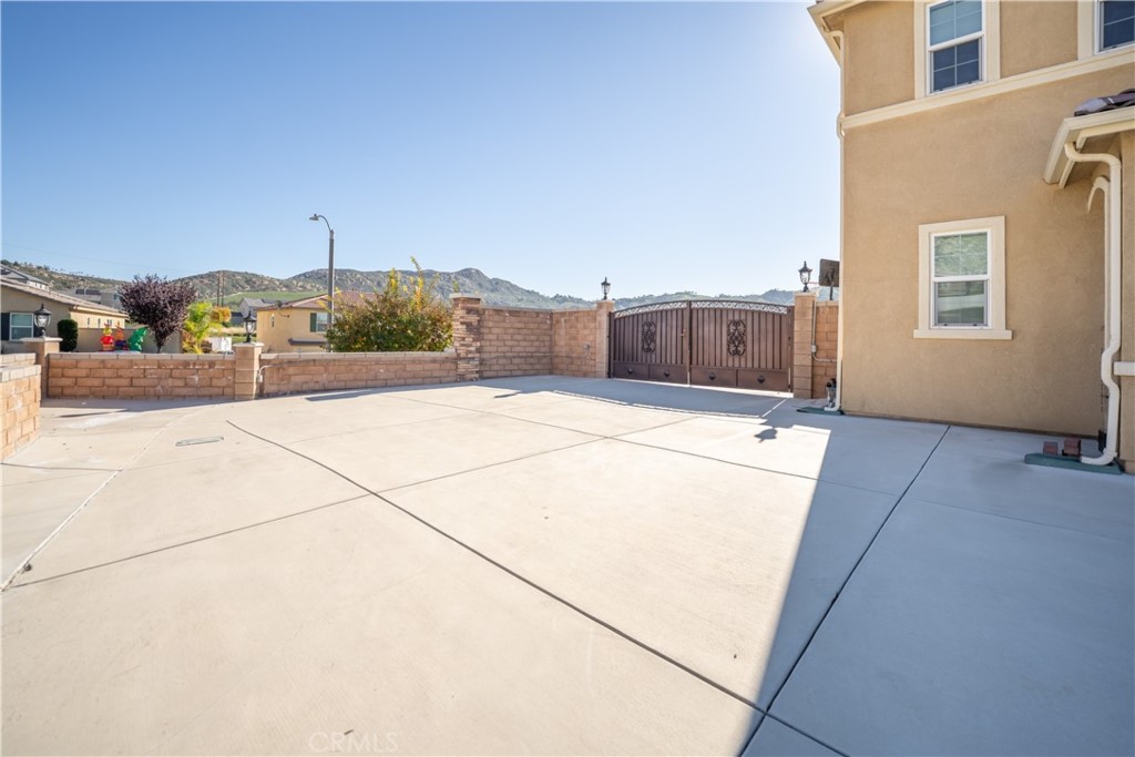 21047 Iron Rail Drive Riverside, CA 92507 - Photo 49 of 62