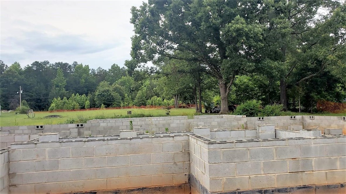 1930 Bonner Road Cowpens, SC 29330 - Photo 1 of 11