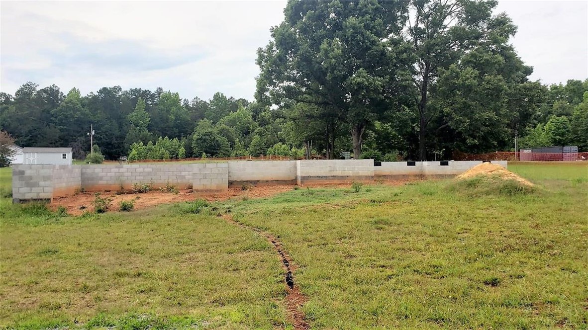 1930 Bonner Road Cowpens, SC 29330 - Photo 10 of 11