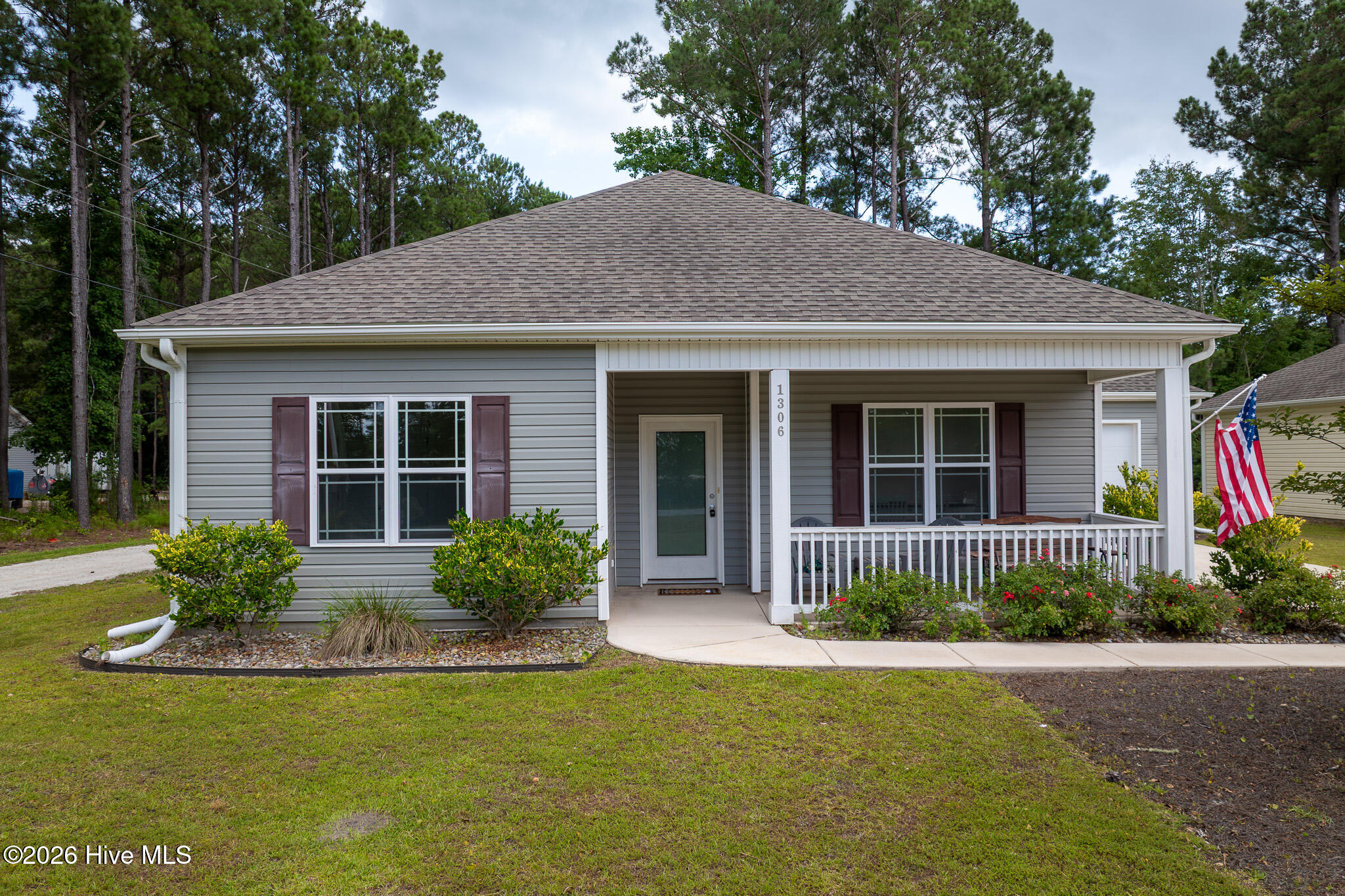 1306 Old Folkstone Road Sneads Ferry, NC 28460 - Photo 7 of 38