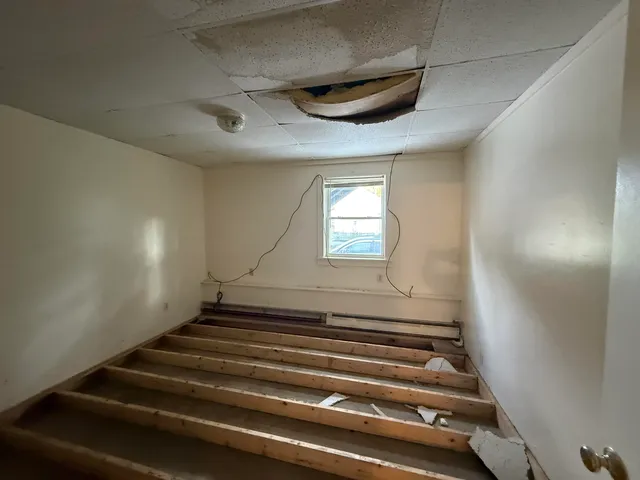 $395,000 | 139 Croswell Road, Farmington, ME 04938