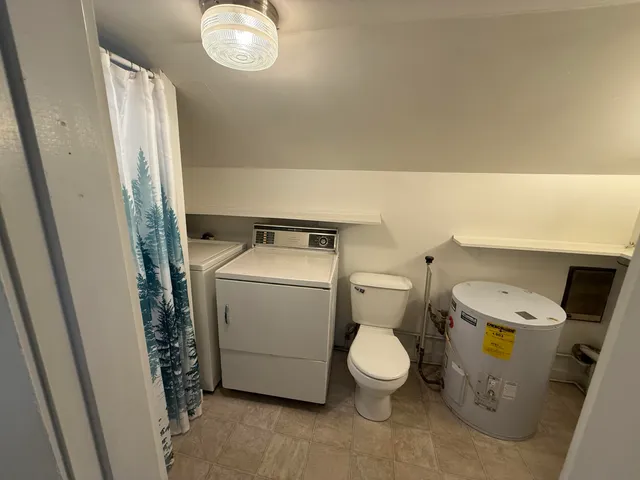 $395,000 | 139 Croswell Road, Farmington, ME 04938