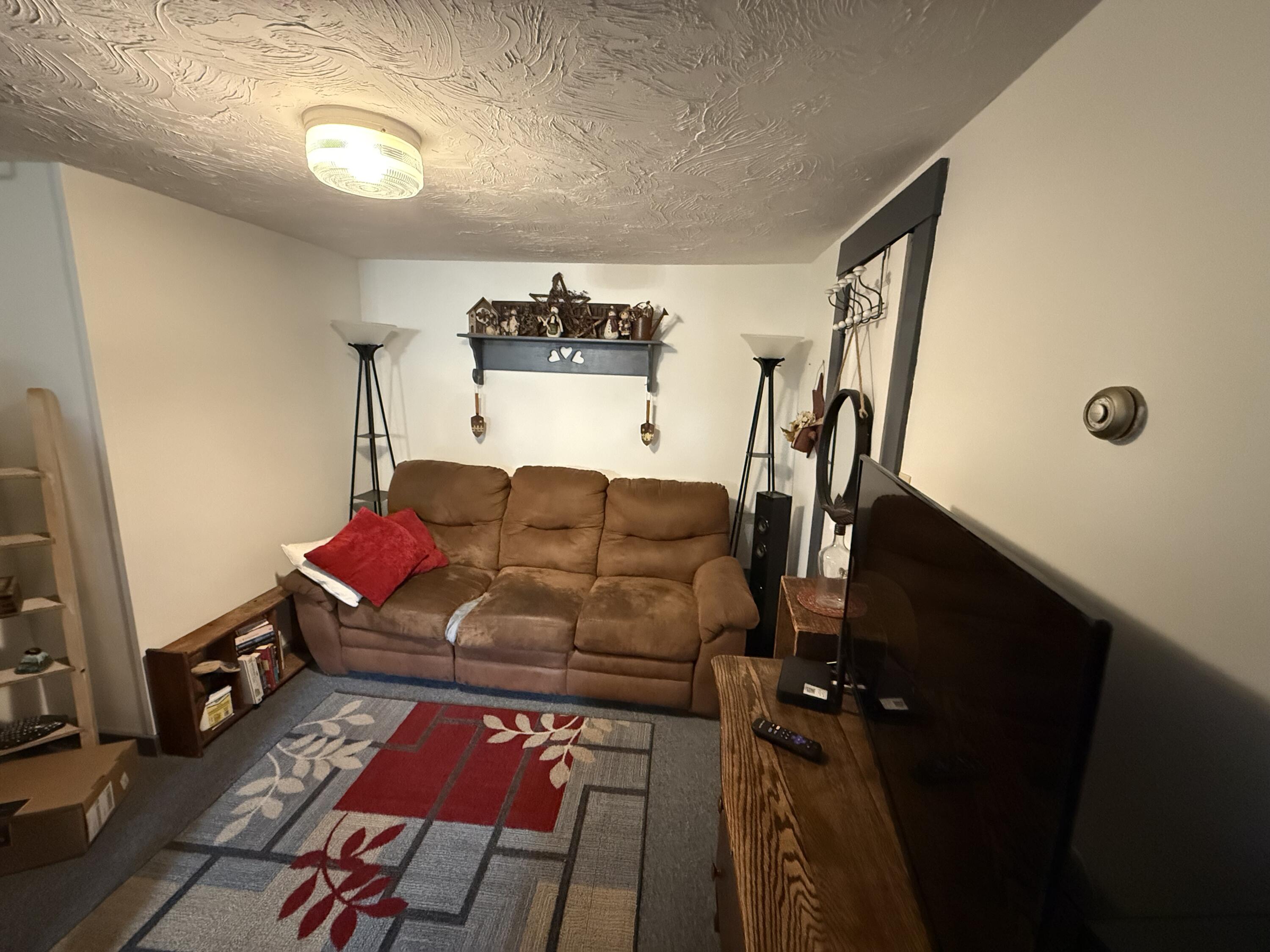 139 Croswell Road Farmington, ME 04938 - Photo 8 of 45 IMG_8258