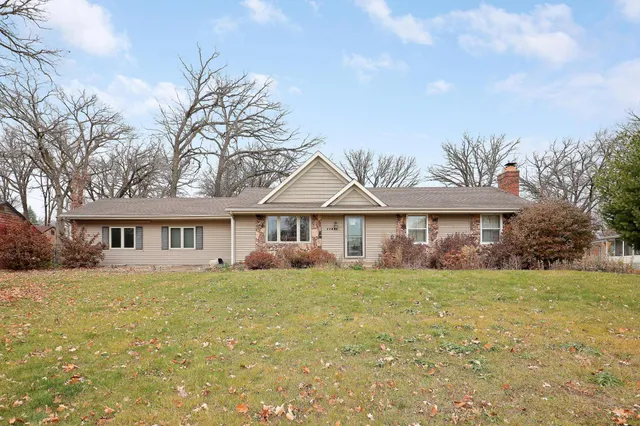 $3,200 | 11333 S Welcome Avenue North, Champlin, MN 55316