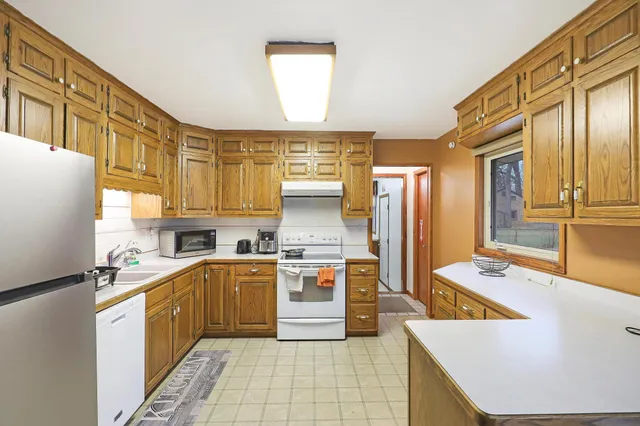 $3,200 | 11333 S Welcome Avenue North, Champlin, MN 55316