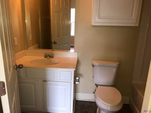 $1,000 | 31855 Highway 16, Unit 303, Denham Springs, LA 70726